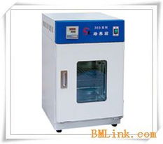 供应电热恒温培养箱