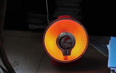 天冷了,农村是如何取暖的?5种农村特有的取暖方法