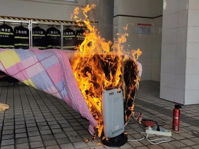 上海消防实测!家家都有的这个东西,30秒就能引起火灾!